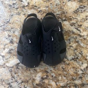 Brand New Nike Sunray Protect Sandals
